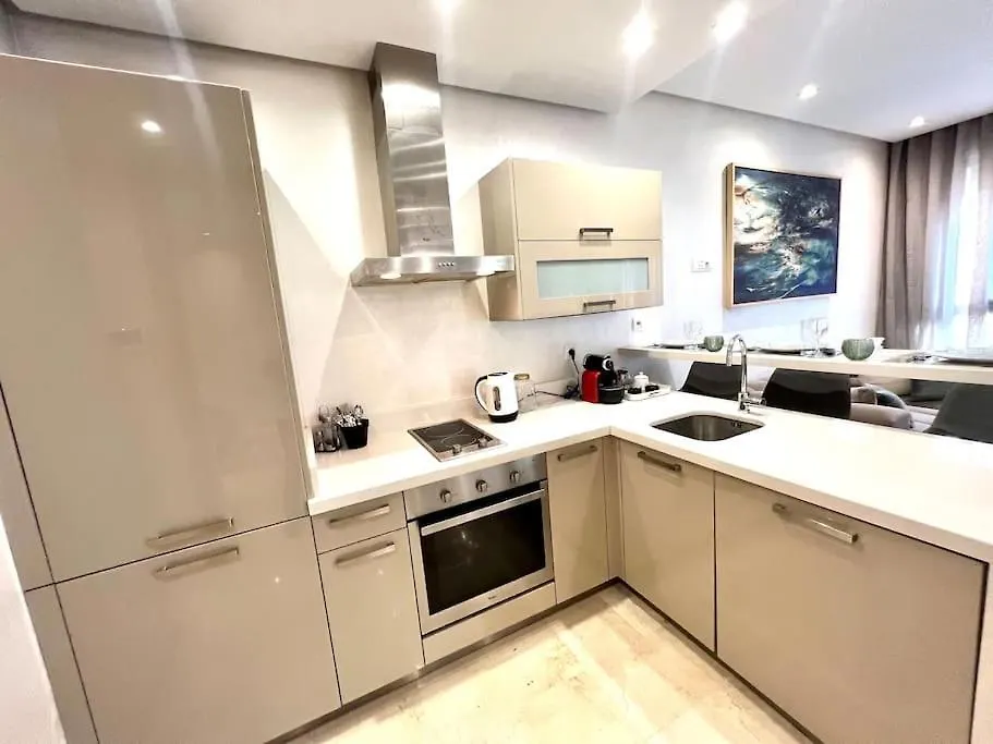 Nice 11 - Spacious & Luxury Flat In The Heart Apartment Casablanca